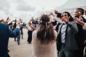 Inside Weddings: Emily Post Series